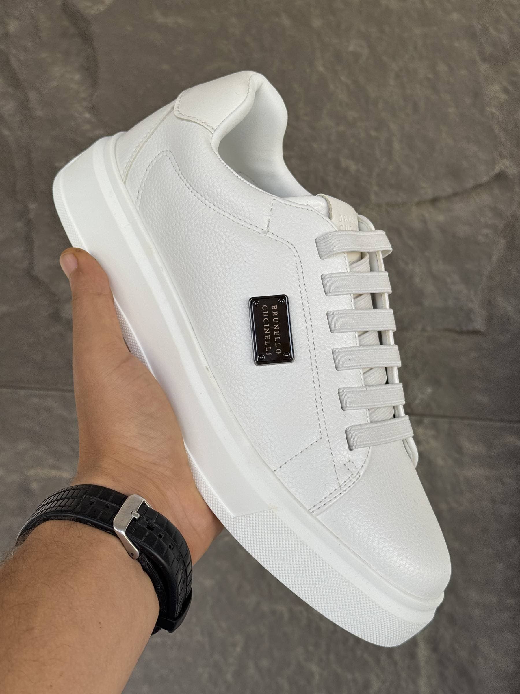 Sneakers homme blancs en cuir